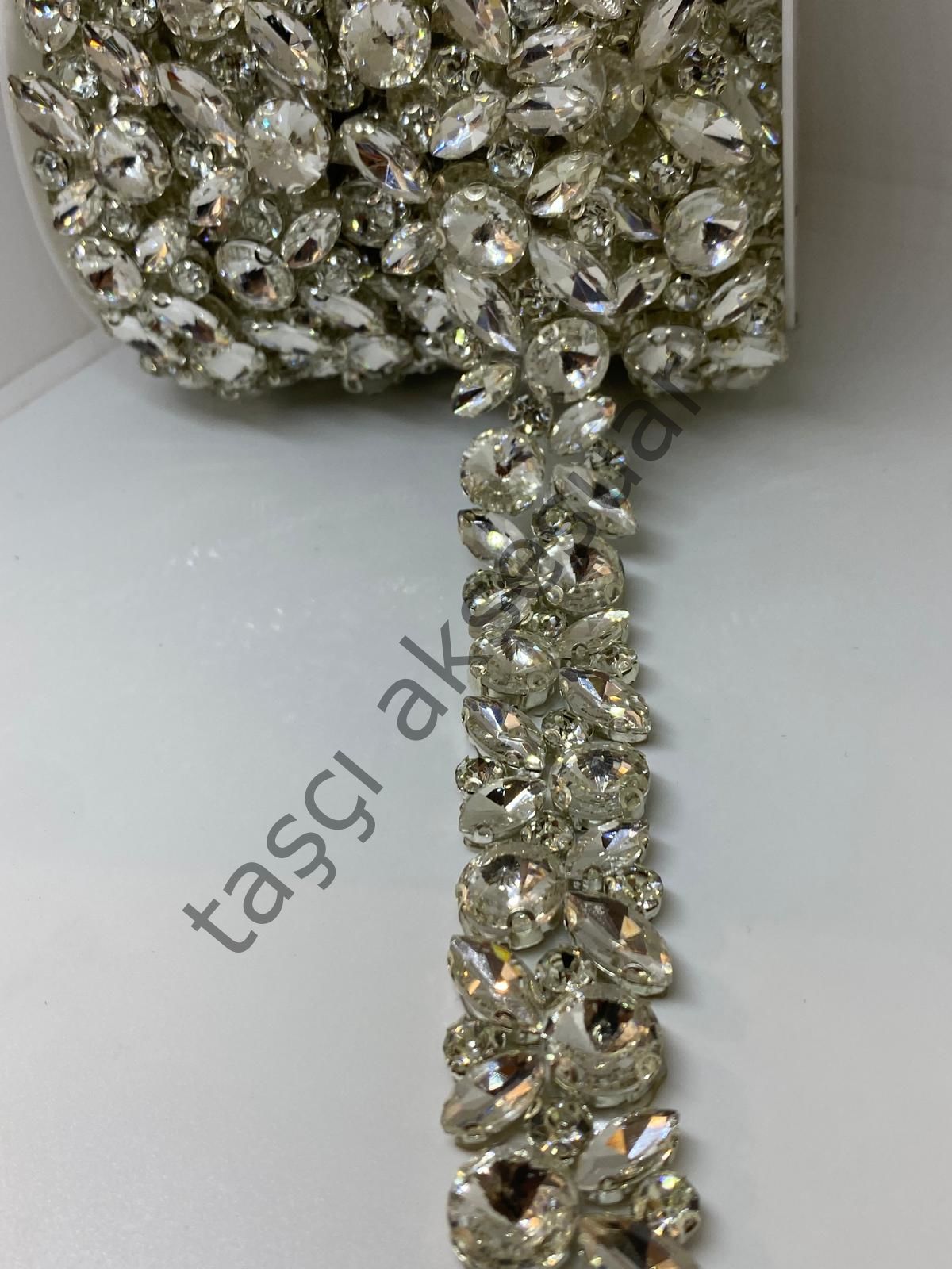 Kristal Taşlı Şerit 1mt.