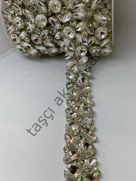 Kristal Taşlı Şerit 1mt.