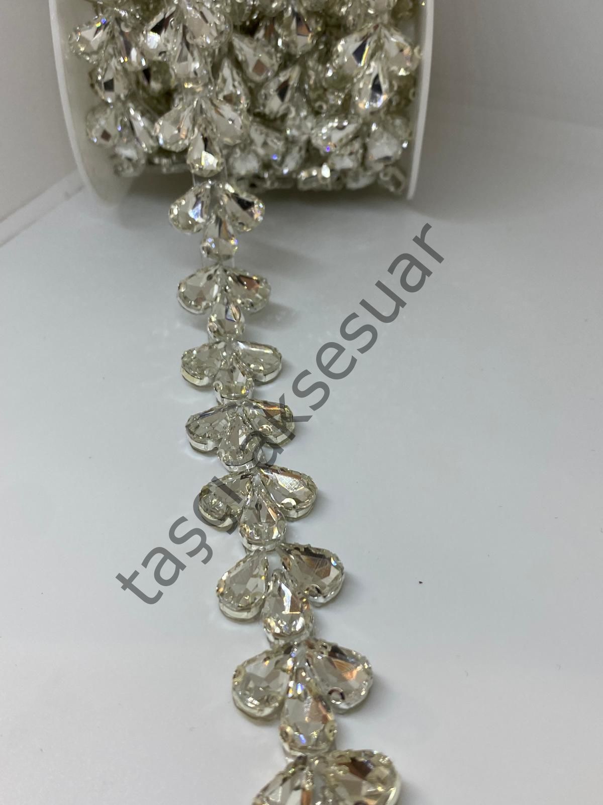 Kristal Taşlı Şerit 1mt.