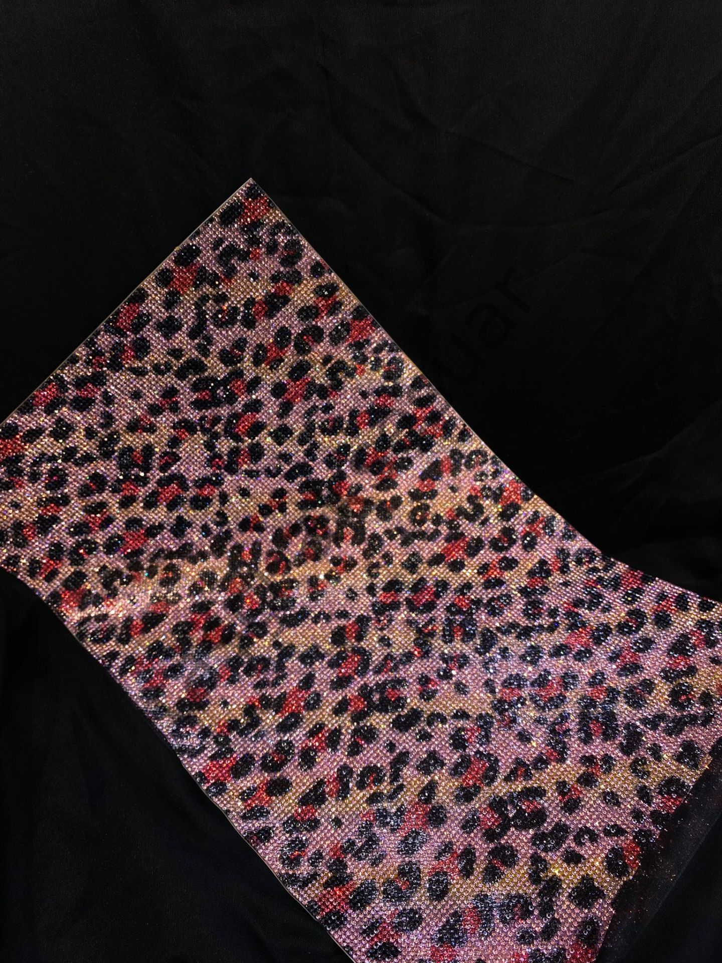 Taşlı Kristal Plaka Leopar