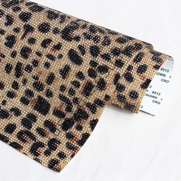 Taşlı Kristal Plaka Leopar Pati