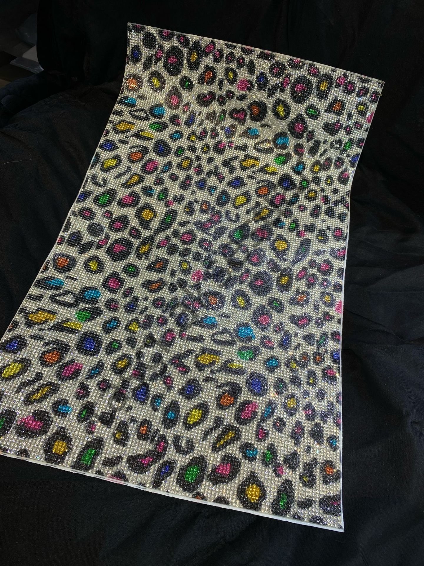 Taşlı Kristal Plaka Leopar Pati mix