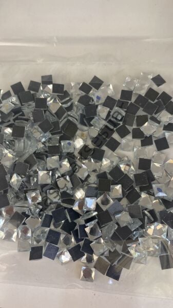 5x5 Ütü İle Yapıştırma Taş