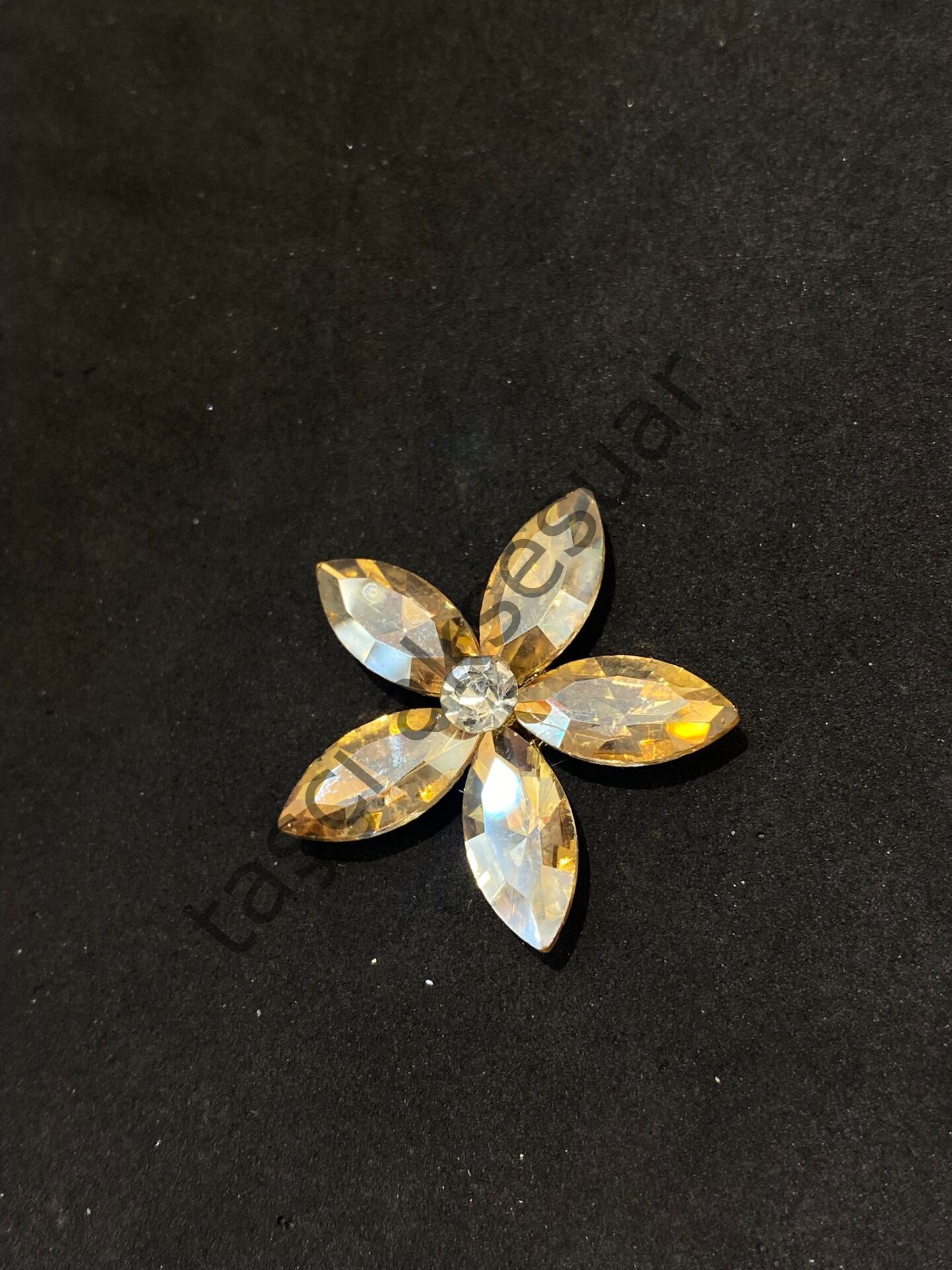 Taşlı Düğme  3cm